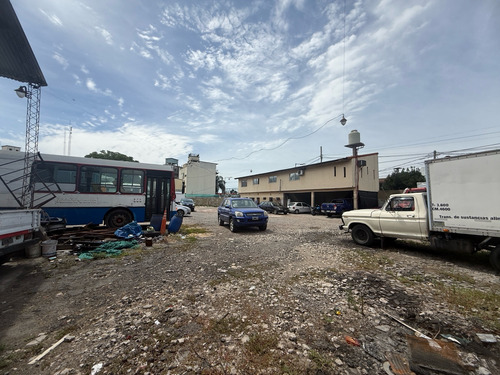 Oficina Comercial Con Deposito En Don Torcuato