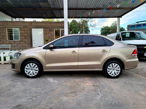 Imagen 4 de 13 de Volkswagen Vento Starline Automático Modelo 2018