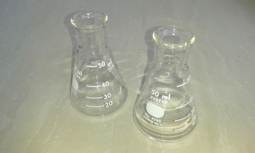 Imagen 6 de 8 de Matraz Erlenmeyer Pyrex De 50 Ml