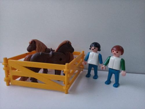 Muñecos Playmobil Niños Con Caballos