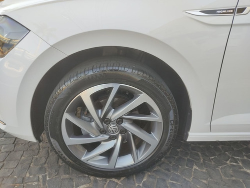 Imagem 12 de 13 de Volkswagen Polo Hatch 1.0 12v 4p Tsi 200 Highline Automático