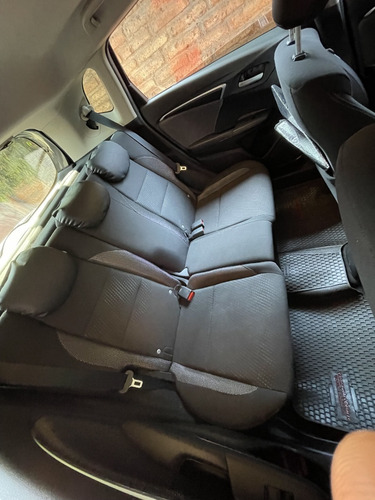 Imagen 12 de 25 de Honda , Wrv 1.5 Automático