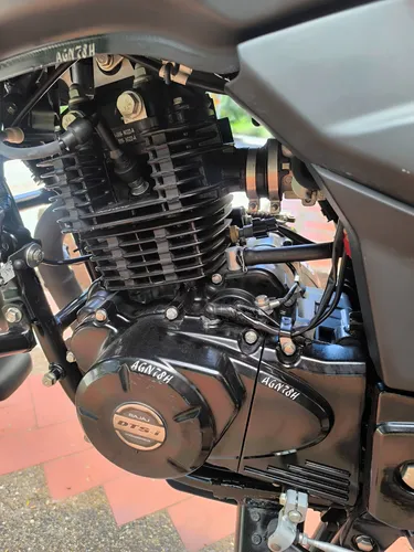 Pulsar 180 Fi Negro Mate