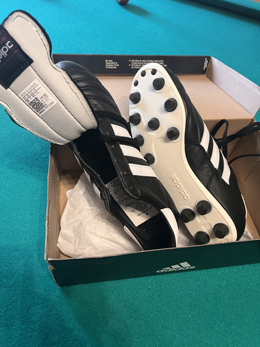 Botines adidas Copa Mundial (Usado)