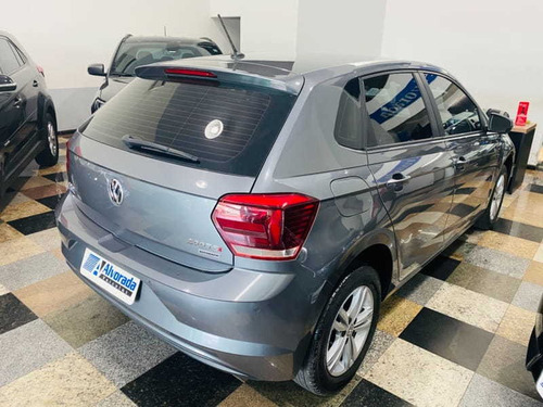 Imagem 8 de 9 de Volkswagen Polo Cl Ad
