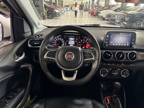 Fiat Cronos PRECISION 1.8 16V Flex Aut.