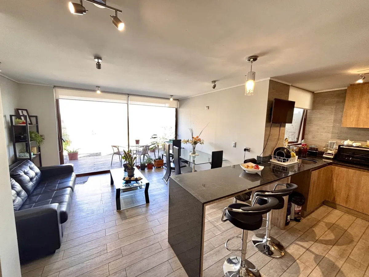 Imagen 3 de 30 de Moderno Townhouse En Entorno Exclusivo 3d 3b - Chicureo - C