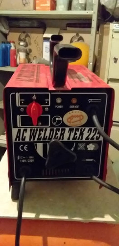 Maquina De Soldar Ac Welder Tek 225 (Usado)