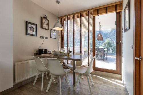 Casa Mediterránea En Condominio, 4 Dormitorios, Lo Barnechea
