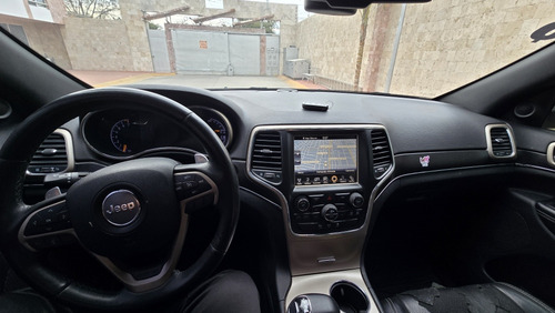 Jeep Grand Cherokee 3.6 Limited Lujo V6 4x2 At