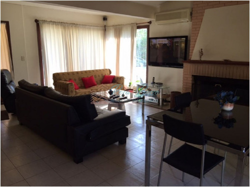 Imagen 9 de 22 de Gran Propiedad En Venta, Para Disfrutar En Todas Las Estaciones Del Año!