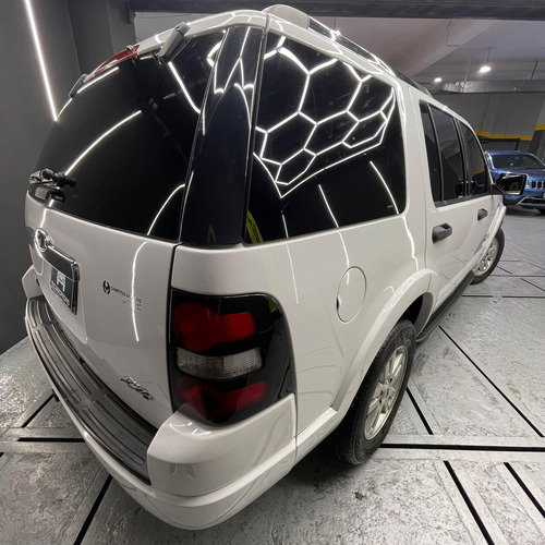 Ford Explorer Limited 2010
