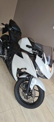 Yamaha R3 Abs