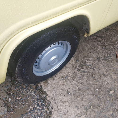Volkswagen Kombi 1.4 Standard Total Flex 3p