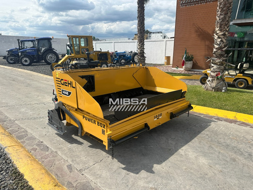 Pavimentadora Gehl 1448/voguele