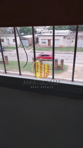 Apartamento De 2 Dormitorios En Alquiler, San Carlos