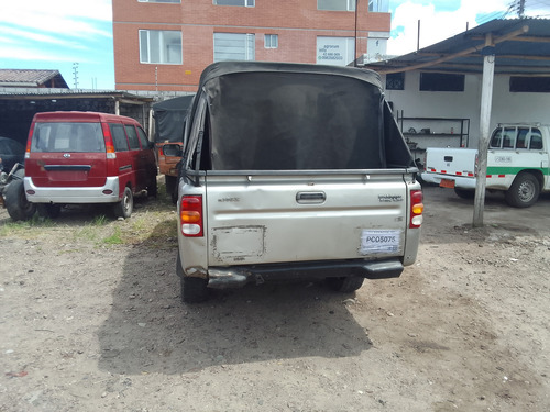 Camioneta Mahindra Diesel 4x2 Año 2014 Reparado El Motor.