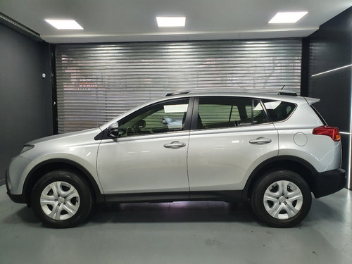 Imagen 3 de 15 de Toyota Rav4 Tx 4wd 4x4 6at Año 2013 Gris Plata As Automobili