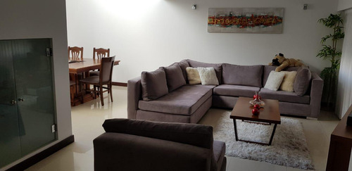 Casa En Ramos Mejía Sur Venta 5 Amb. + Playroom