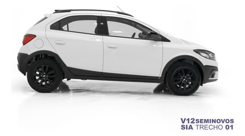 Chevrolet Onix 1.4 MPFI ACTIV 8V FLEX 4P AUTOMÁTICO