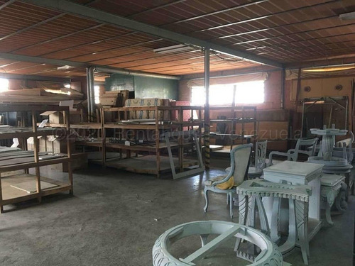Edificio Comercial En Venta La Yaguara Mls #23-9006 Bm