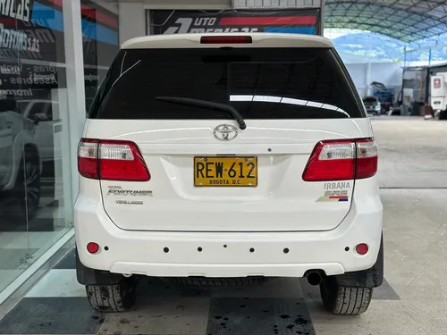 Toyota Fortuner 2.7l