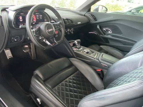 Audi R8 5.3 V10 Coupe Plus S-tronic Dsg
