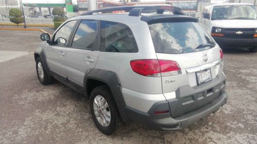 Imagen 4 de 15 de Fiat Palio 2018 5p Adventure L4/1.6 Aut