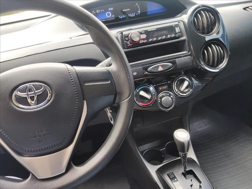 Toyota Etios 1.3 X 16v