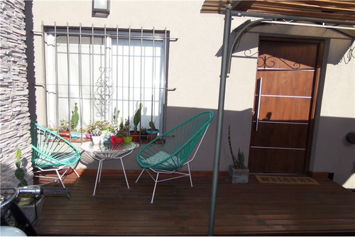 Venta Casa 5 Ambientes Cochera Quincho