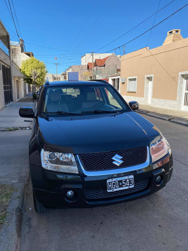 Suzuki Vitara Full