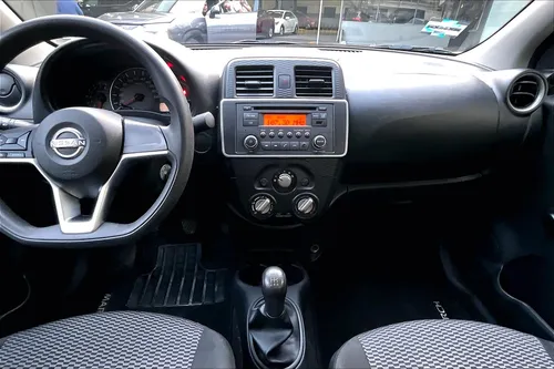 Nissan March 2022