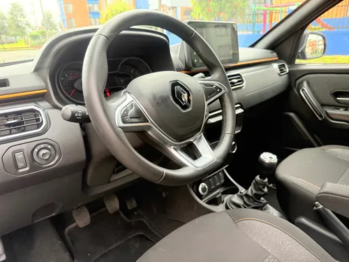 Renault Duster Oroch