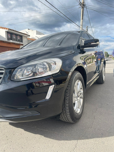 Volvo XC60 2.5 T5 Awd Momentum