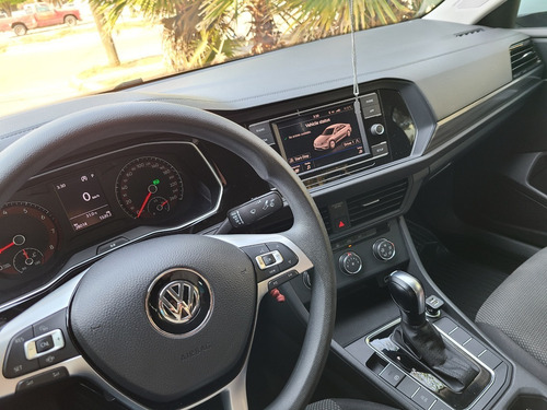 Imagen 7 de 8 de Volkswagen Jetta Comfortline 1.4 Automatico Tiptronic
