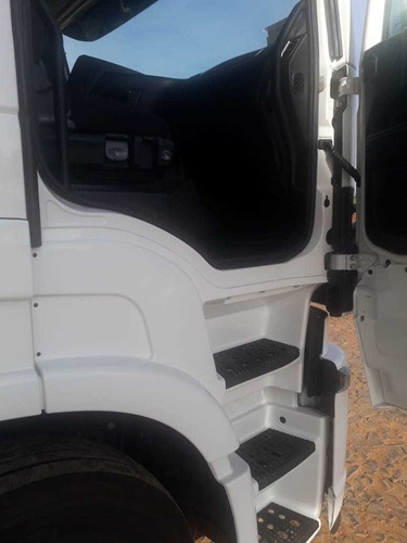 Iveco Hi Way 440 6x2 2019