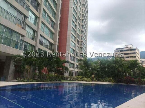 Apartamento De 56 M2 En Venta En La Urb. San Bernardino