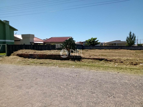 Imagem 2 de 6 de Lindo Terreno De Esquina Aprox 300m Do Mar - 2645