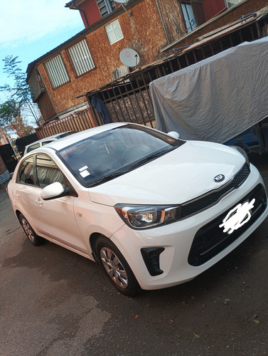 Vendo Kia Soluto Con Aire. Airbag. Camara Retroceso.