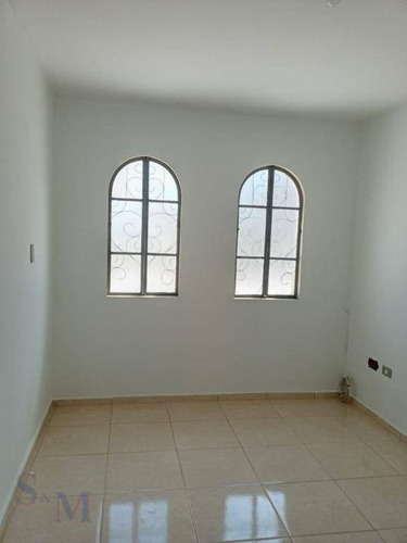 Imagem 8 de 13 de Casa Com 1 Dormitório,sala,cozinha,1wc,para Alugar Por R$ 900/mês - Parque João Ramalho - Santo André/sp - Ca0965