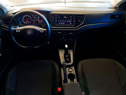 Volkswagen Virtus 1.6 MSI Flex 16V 4p Aut.