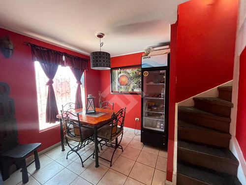 Casa En Venta Con Local Comercial, 3 Dorm. 2 Baños En Maipú