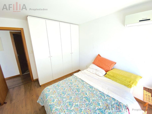 Venta Departamento 4 Dormitorios Piscina Rambla- Malvín