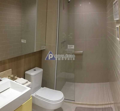 Apartamento À Venda, 2 Quartos, 2 Vagas, Botafogo - Rio De Janeiro/rj - 23047