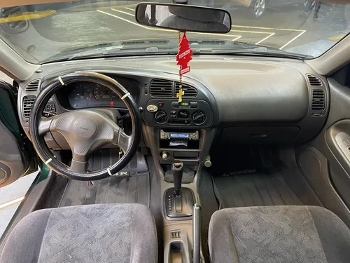 Mitsubishi Lancer Glx 1998 1.5