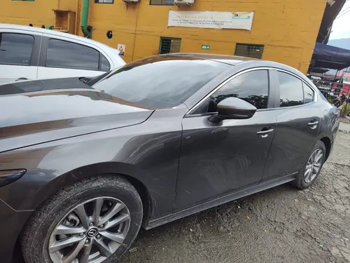 Mazda 3 2.0 Touring At