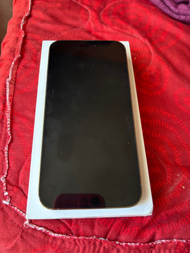 Apple iPhone 14 Pro Max (256 Gb) - Color Oro (Usado)