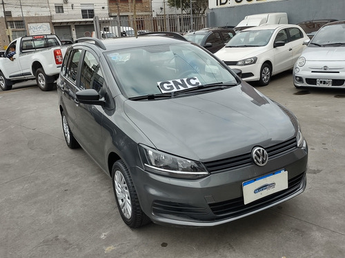 Imagen 10 de 13 de Volkswagen Suran 1.6 Comfortline 2018 Con Gnc