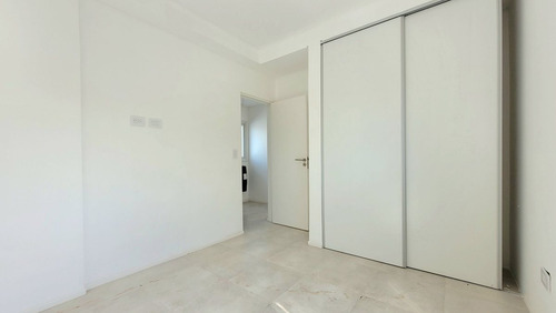 Venta Ph Cuatro Ambientes Con Jardín En Boulogne