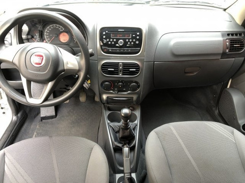Imagem 9 de 13 de Palio Weekend 1.4 Mpi Attractive Weekend 8v Flex 4p Manual